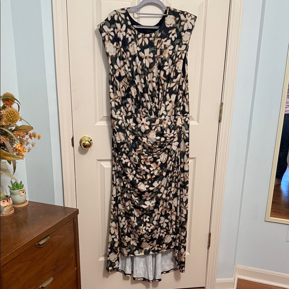 Premier Elegant Black and Cream Floral Dress